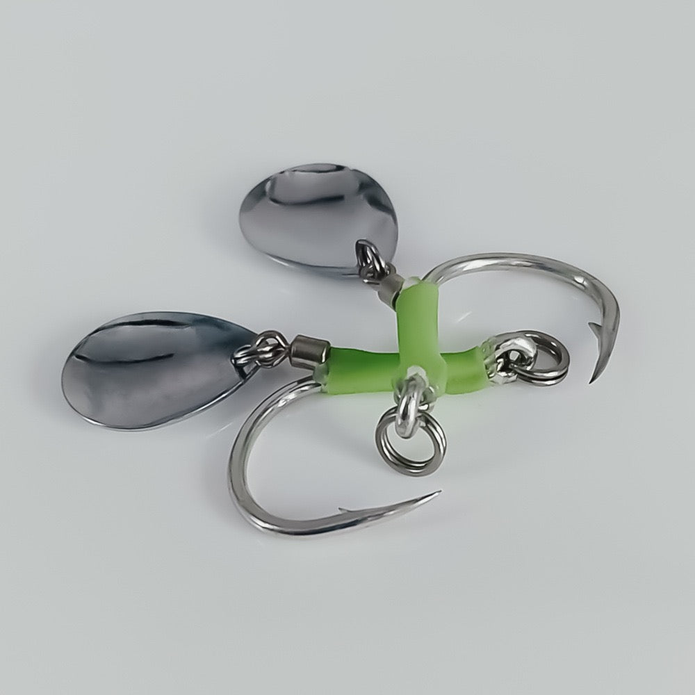 Glow-in-the-Dark Spinner Blade Single Hook for Tuna & Jig Fishing -  5 Different Sizes